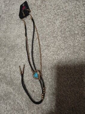 Paparazzi Gold-Tone Black Choker with Turquoise Heart Pendant bolero